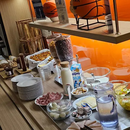 Ibis Budget Toulouse Aeroport بلانياك