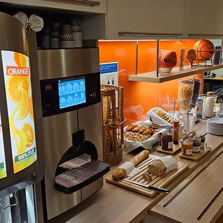 Ibis Budget Toulouse Aeroport Hotel 2*