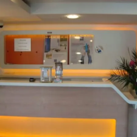 Hotel Ibis Budget Toulouse Aeroport Blagnac