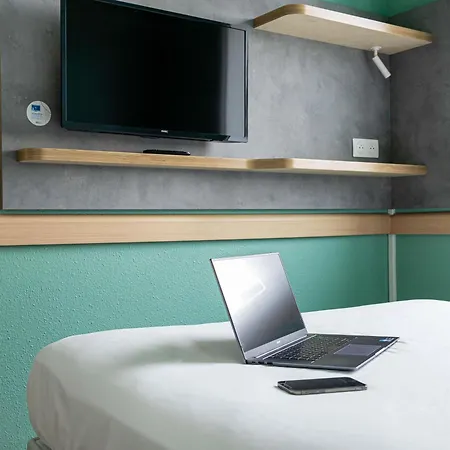 Ibis Budget Toulouse Aeroport Hotel 2*