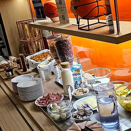 Ibis Budget Toulouse Aeroport Hotel Blagnac