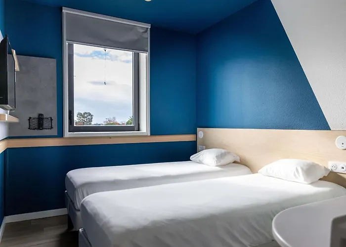 Ibis Budget Toulouse Aeroport Hotel 2*