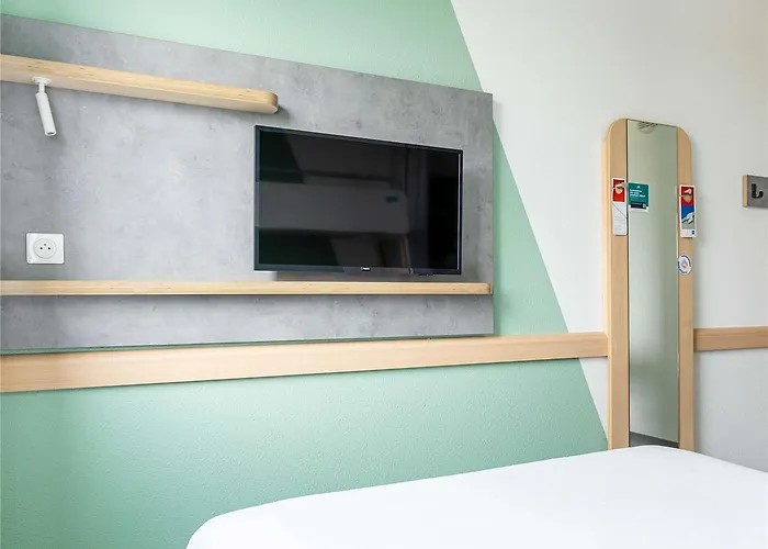 Hotel Ibis Budget Toulouse Aeroport 2*